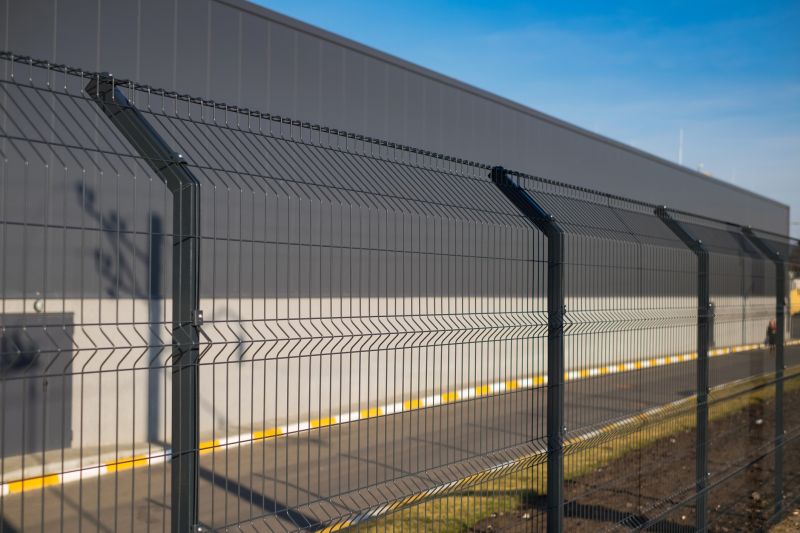 Metal Fence Construction in Pearland, TX